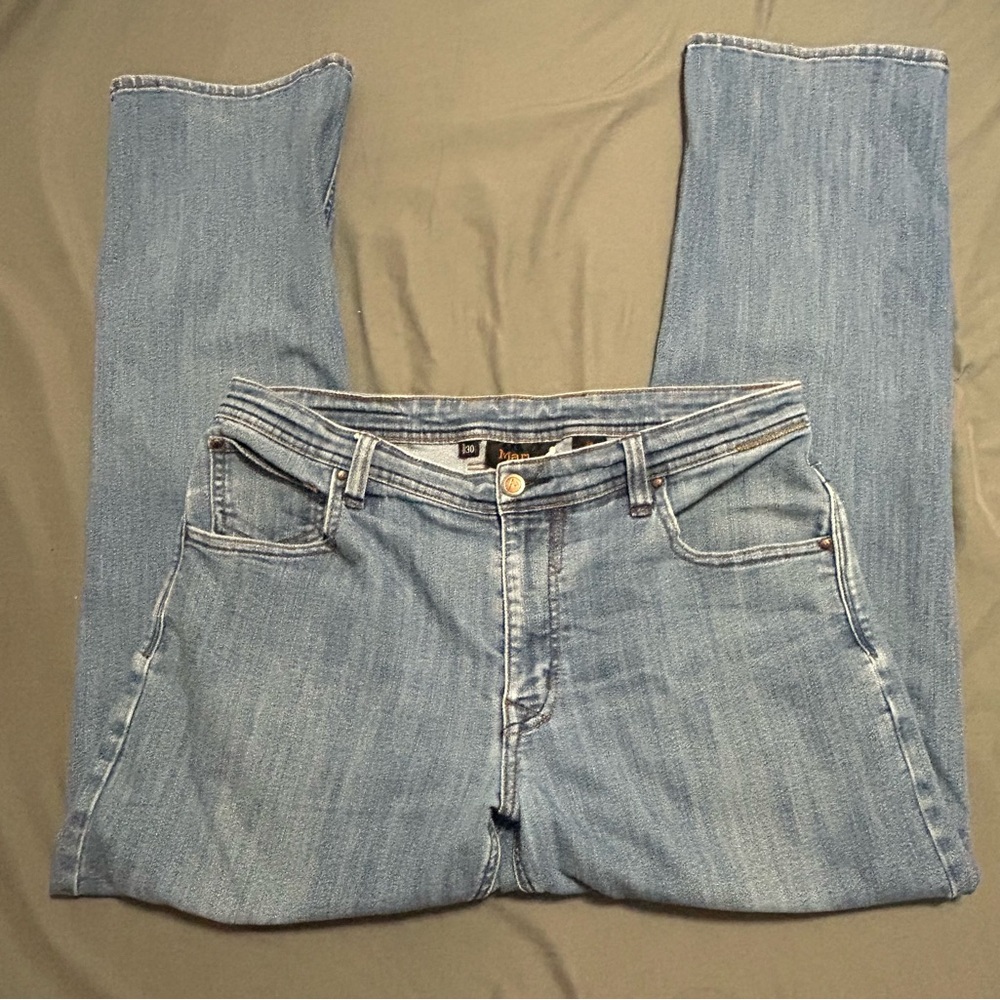 Marmot 34x30 Classic Blue Denim Jeans